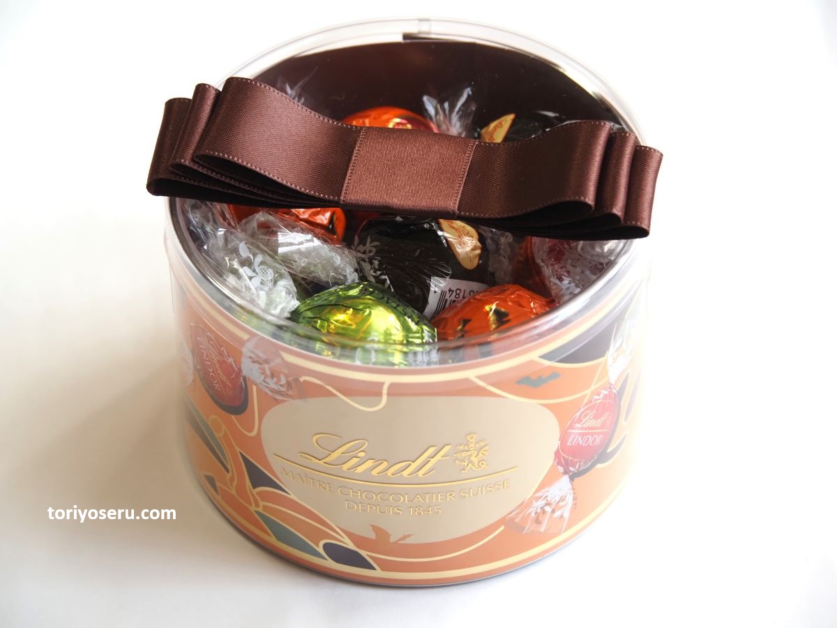 Lindt（リンツ）のハロウィンコレクション（リボンギフトボックス ）リンドール